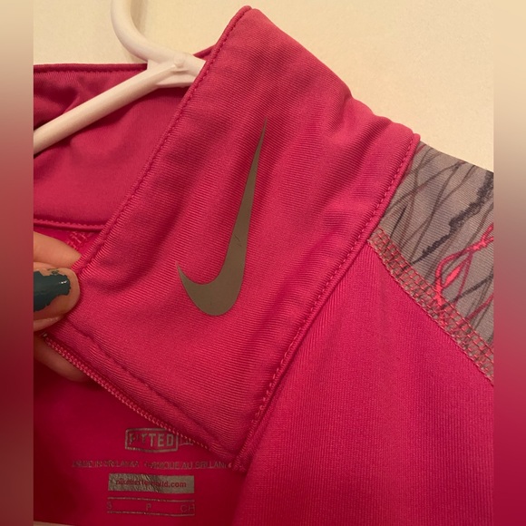 Nike Pro Combat Dri-Fit Pink Camo Zip Sweatshirt - Size Small - Picture 7 of 12